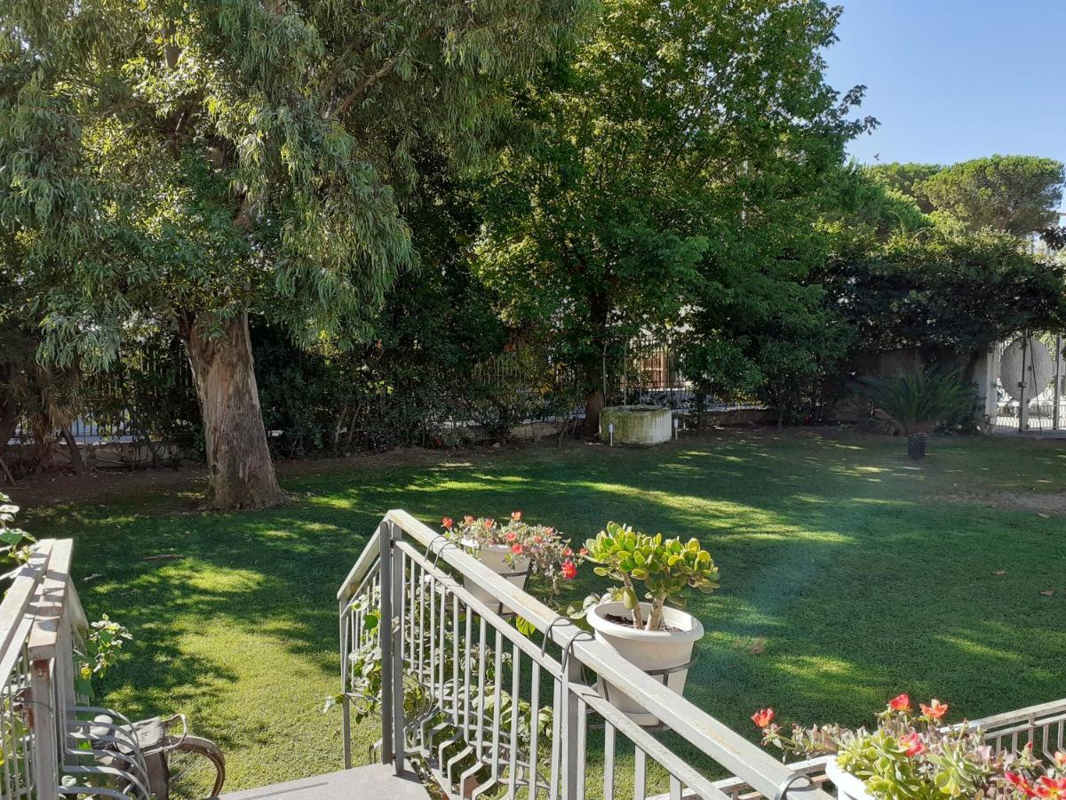 La Bouganville Formia Exterior photo